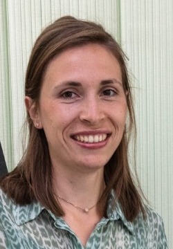 Dr. Anneleen Moeyersoons